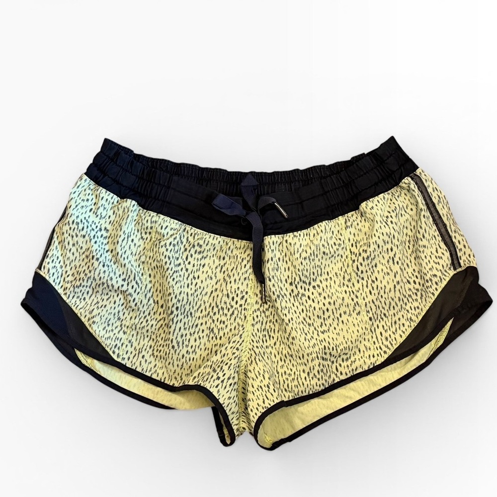 Lululemon Hotty Hot Shorts Yellow Black Animal Print Running Athletic Size 10